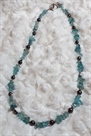Halskette aus Apatit, Süsswasserzuchtperlen...