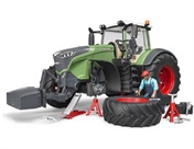 BRUDER FENDT 1050 VARIO MIT MECHANIKER...